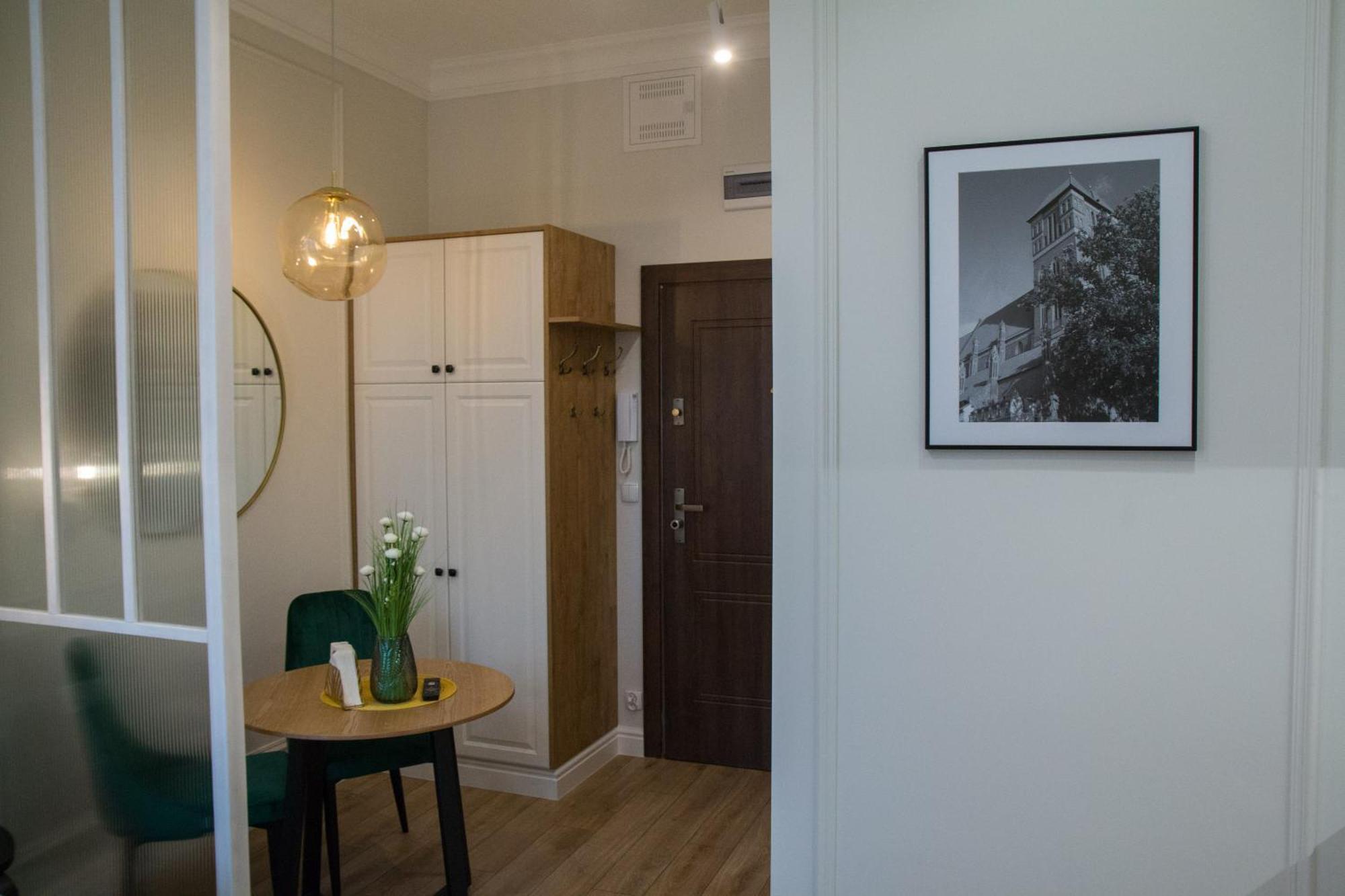 Apartamenty u Kopernika Torun Bagian luar foto